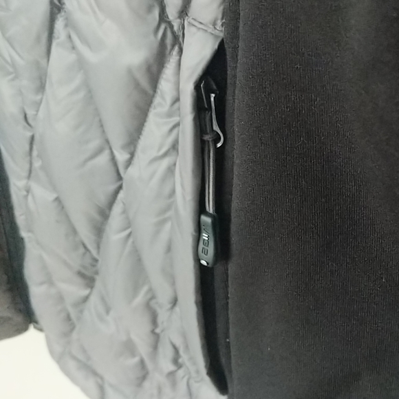 Lightweight Packable Feather Down Puffer Jacket - Picture 2 of 6